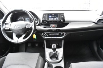 Hyundai i30 III Wagon 1.0 T-GDi 120KM 2019 Hyundai i30 Salon PL T-GDi 120 KM Combi Classic Business Klima Bezwypadkowy, zdjęcie 9