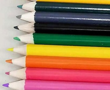 НАБОР РИСОВАНИЙ В ЧЕМОДАНЕ 180 ДЕТАЛЕЙ