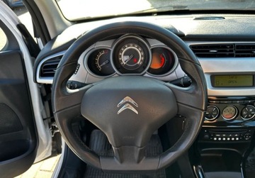 Citroen C3 III Hatchback 1.2 PureTech 82KM 2017 Citroen C3 1,2 Benzyna 82 KM GWARANCJA Zamiana Zarejestrowany 1.2 Benzyna, zdjęcie 7