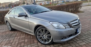 Mercedes Klasa E W212 Coupe 200 CGI BlueEFFICIENCY 184KM 2011 Mercedes-Benz Klasa E Wzorowy E 200 Coupe - 118 Tkm - Bezwypadkowy 1.8, zdjęcie 2
