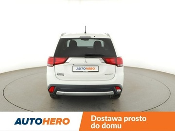 Mitsubishi Outlander III SUV Facelifting 2015 2.0 MIVEC 150KM 2016 Mitsubishi Outlander kamera grzane fotele tempomat, zdjęcie 5