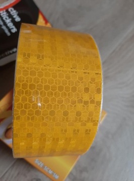 ЛЕНТА САМОКЛЕЯЩАЯСЯ СВЕТООТРАЖАЮЩАЯ, КОНТУРНАЯ, ЖЕЛТАЯ, 5 м