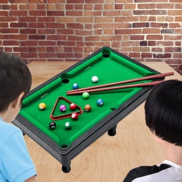 небольшой набор бильярдных шаров домашняя игра л