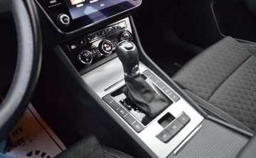 Skoda Superb III Kombi Facelifting 2.0 TDI 190KM 2020 Skoda Superb 2,0 TDI 190 KM DSG FULL LED Nawigacja Klimatronik 2.0 Diesel, zdjęcie 14