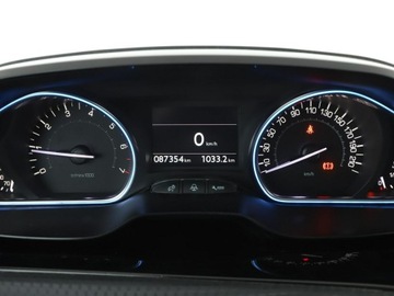 Peugeot 2008 I SUV Facelifting 1.2 PureTech 110KM 2017 Peugeot 2008 1.2 Benzyna Crossway Panorama Navi, zdjęcie 21