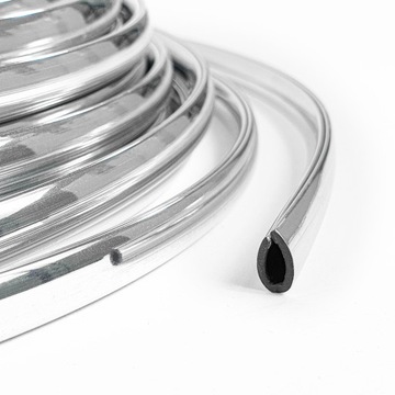 Декоративная полоса с хромированной кромкой, 20 м