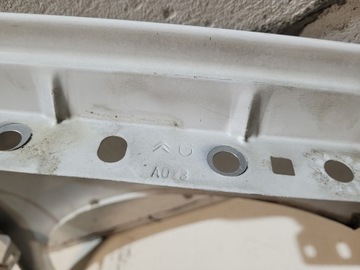 BLATNÍK LEVÝ PŘEDNÍ CITROEN C3 II DS3 09-16
