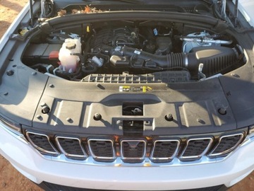 Jeep Grand Cherokee IV 2022 Jeep Grand Cherokee Limited 2022 3.6l 3.6 Benzyna 293KM, zdjęcie 6