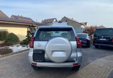 Toyota Land Cruiser VII Terenowy 3d 2.8 D-4D 177KM 2020 Toyota Land Cruiser Toyota Land Cruiser LC 2.8 D-4D Entry 2.8 Diesel 177KM, zdjęcie 5