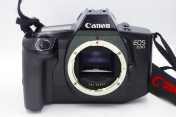 CANON EOS 650 + CANON EF 28–80 мм 3,5–5,6 II в отличном состоянии