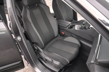 Peugeot 5008 II Crossover Facelifting 1.5 BlueHDi 130KM 2021 5008 Po Liftingu 7 - Osób Virtual Kamera Niski Przebieg Full LED Jak Nowy, zdjęcie 28