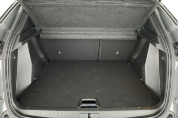 Peugeot 2008 II SUV Facelifting 1.2 PureTech 130KM 2024 Peugeot 2008 1.2 PureTech, Salon Polska, zdjęcie 10