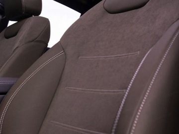 Mercedes GLA II Off-roader Facelifting 2.0 200d 150KM 2025 MERCEDES-BENZ GLA 200 d AMG Line Suv 2.0 (150KM) 2025, zdjęcie 6