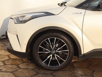 Toyota C-HR I Crossover 1.8 Hybrid 122KM 2018 Toyota C-HR 1.8 Hybrid, Salon Polska, Serwis ASO, zdjęcie 13