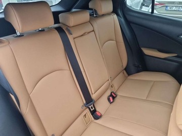 Lexus UX Crossover Facelifting 2.0 300h 199KM 2024 Lexus UX 300h F Sport Design Salon PL 2.0 Hybryda 199KM, zdjęcie 12