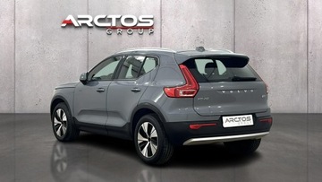 Volvo XC40 Crossover Facelifting 2.0 B3 163KM 2022 Volvo XC 40 B3 Core Automat Kombi, zdjęcie 2