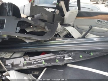 Volvo XC90 II 2022 Volvo XC 90 2022 Volvo XC90 T5 FWD Momentum 7P 2.0 Benzyna 258KM, zdjęcie 10