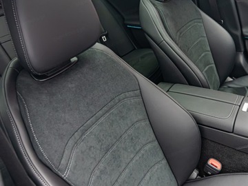 Mercedes Klasa E W214 Sedan 2.0 220d 197KM 2024 E Klasa 220 d 4-Matic AMG 2.0 (197KM) 2024, zdjęcie 4