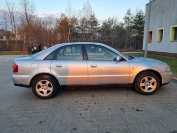 Audi A4 B5 Sedan 1.8 20V 125KM 1999 Audi A4 B5 1.8 125KM Skóra Automat Serwis Stan Idealny, zdjęcie 7