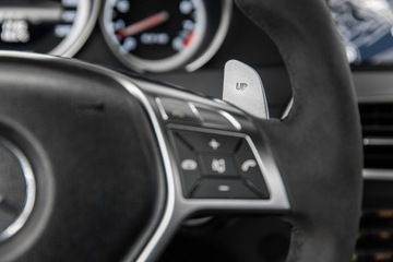 Mercedes Klasa C W204 2011 Mercedes C 63 AMG Coupe Performance 487KM, zdjęcie 27