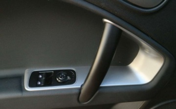 Alfa Romeo MiTo Hatchback 3d Facelifting 1.4 MPI 78KM 2015 Alfa Romeo Mito Alfa Romeo MiTo 1,4 8V -Blueotooth-Multifunkcja-Tryb SPORT, zdjęcie 16