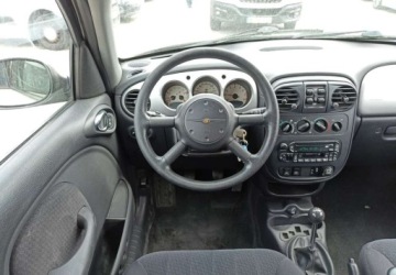 Chrysler PT Cruiser MPV 1.6 i 16V 115KM 2004 Chrysler PT Cruiser Chrysler PT Cruiser 1.6 Benzyna 115KM, zdjęcie 8