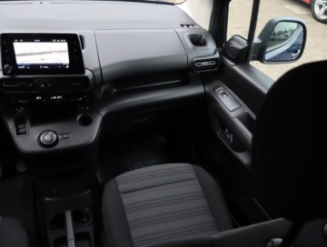 Opel Combo E Kombivan 1.5 Diesel 131KM 2019 Opel Combo 1.5 CDTI, Automat, Navi, Klima, zdjęcie 7