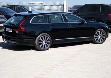 Volvo V90 II Plug-In Facelifting 2.0 T6 Plug-In Hybrid 350KM 2023 Volvo V90 T6 350ps Plus Bright Harman ACC pamięć Hak Komforty Winter Pro 19, zdjęcie 4