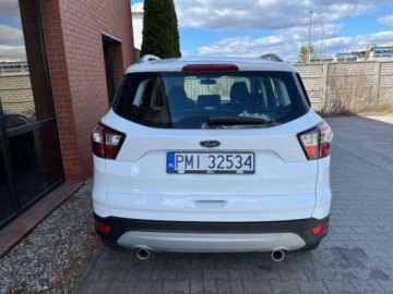 Ford Kuga II SUV Facelifting 2.0 TDCi 120KM 120KM 2019 Ford Kuga 2.0 diesel 120 KM automat bezwypadkowy mozliwa zamiana, zdjęcie 5