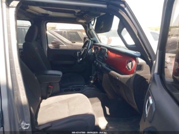 Jeep Wrangler IV 2021 Jeep Wrangler Unlimited Rubicon 2021 2.0l 2.0 Benzyna 270KM, zdjęcie 10