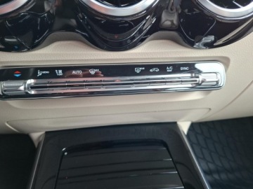 Mercedes GLB SUV 1.3 200 163KM 2020 Mercedes-Benz GLB 200 Progresive/Advantage/7G-DCT/, zdjęcie 25