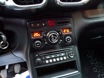 Citroen C3 Picasso 1.6 VTI 120KM 2012 Citroen C3 Picasso KLIMATRONIC GWARANCJA 1,6 120KM, zdjęcie 21