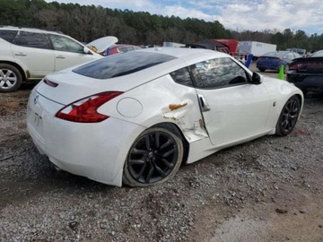 Nissan 370Z 2016 Nissan 370 Z 2016 NISSAN 370Z BASE, silnik 3.7..., zdjęcie 3