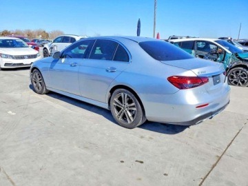 Mercedes Klasa E W213 2021 Mercedes-Benz Klasa E 350 2021 2.0 Benzyna 255KM, zdjęcie 1