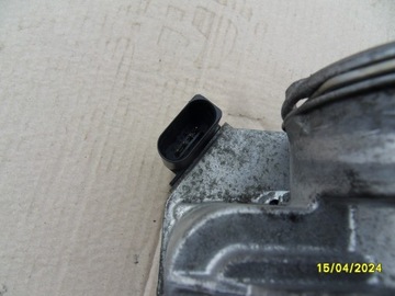 ДРОССЕЛЬ VW PASSAT B6 1.9 TDI BXE 03G128063C