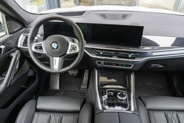 BMW X6 G06 SUV Facelifting 3.0 30d 298KM 2026 BMW X6 xDrive30d, Dostępne od ręki!, zdjęcie 15