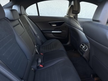 Mercedes Klasa C W206 Limuzyna 1.5 180 170KM 2025 Mercedes-Benz C 180, zdjęcie 18