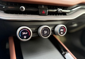 Skoda Superb III Liftback Facelifting 1.5 TSI 150KM 2024 Skoda Superb pakiet serwisowy- opony - koniakowe skory - kamera 360 - masa, zdjęcie 28