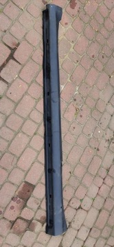 A KLASA W169 LISTWA PROGOWA LEWA A1696101508