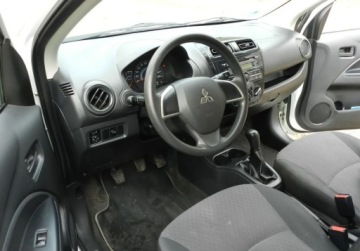 Mitsubishi Space Star Hatchback 5d 1.0 71KM 2016 Mitsubishi Space Star maly tani niezawodny SERWISOWANY Benzyna 71KM, zdjęcie 12