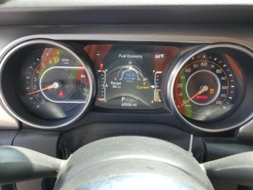 Jeep Gladiator 2020 Jeep Gladiator 2020r., Overland 3.6 Benzyna 285KM, zdjęcie 8