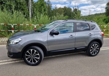 Nissan Qashqai I Crossover Facelifting  2.0 140KM 2013 Nissan Qashqai 2,0 Lift Przebieg 88tyskm Kamera Panorama Navi Oryginal, zdjęcie 2