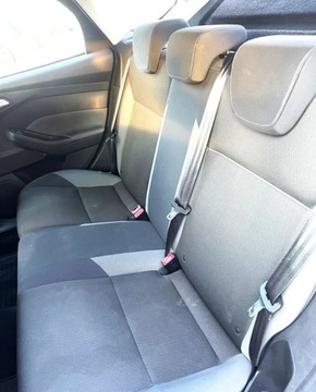 Ford Focus III Kombi 1.6 Duratec 105KM 2011 Ford Focus w BDB stanie z najlepsza jednostka napedowa 1.6 Benzyna 1.6, zdjęcie 4