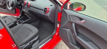 Audi A1 I Hatchback 3d 1.2 TFSI 86KM 2015 Audi A1 1.2 Turbo 86PS S-line Navi Bixenon Led Piekna Zadbana, zdjęcie 6