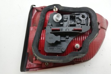 LEVÝ SVĚTLO KRYT KUFRU VW TOURAN (1T3) 1T0945093A 1.6L DIESEL 77KW 2012