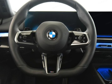 BMW Seria 5 G90-91 Touring 2.0 520d 197KM 2026 BMW Seria 5 520d xDrive Sport Sedan 2.0 (197KM) 2026, zdjęcie 4