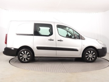 Peugeot Partner II Furgon L1 Facelifting 1.6 HDi 92KM 2014 Peugeot Partner 1.6 HDi, Salon Polska, Klima, zdjęcie 5