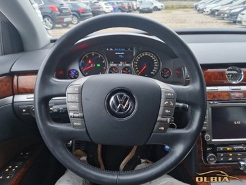 Volkswagen Phaeton 4.2 i V8 40V 335KM 2012 Volkswagen Phaeton Oplacony Exclusive Skory 4x4 Automat Pneumatyczne zawie, zdjęcie 5