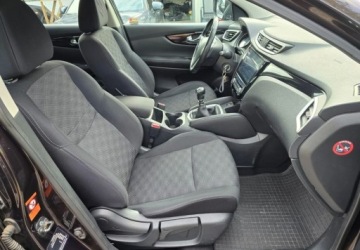 Nissan Qashqai II Crossover 1.2 DIG-T 115KM 2016 Nissan Qashqai Nissan Qashqai 1.2 DIG-T Acenta 1.2 Benzyna 115KM, zdjęcie 31