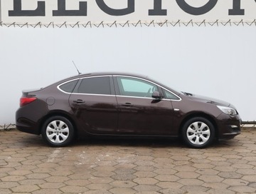 Opel Astra J Sedan 1.4 Turbo ECOTEC 140KM 2018 Opel Astra 1.4 T, Salon Polska, GAZ, Klima, zdjęcie 5
